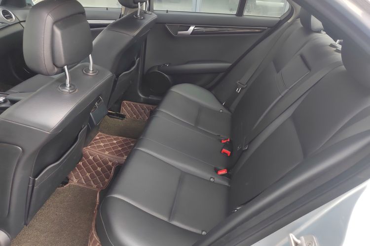 奔驰C级 2013款 C 180 经典型 Grand Edition中控内饰7002