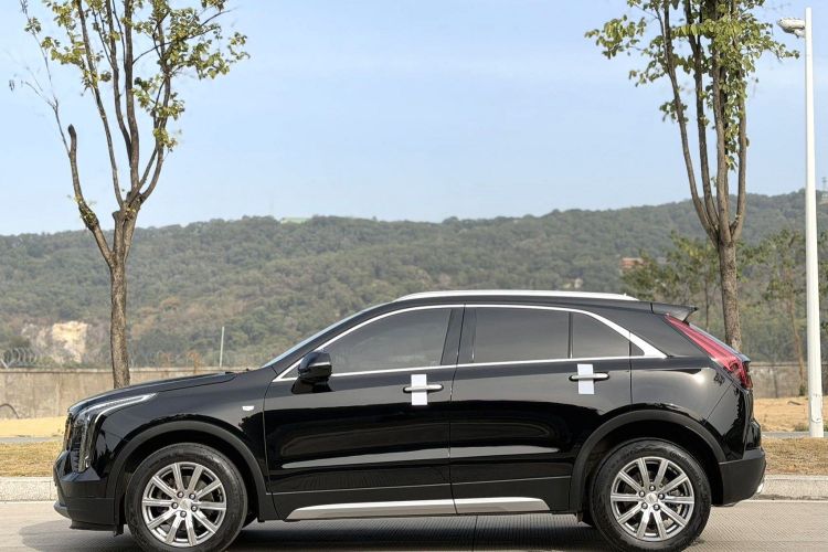 凯迪拉克XT4 2022款 28T 两驱豪华型车身外观6005