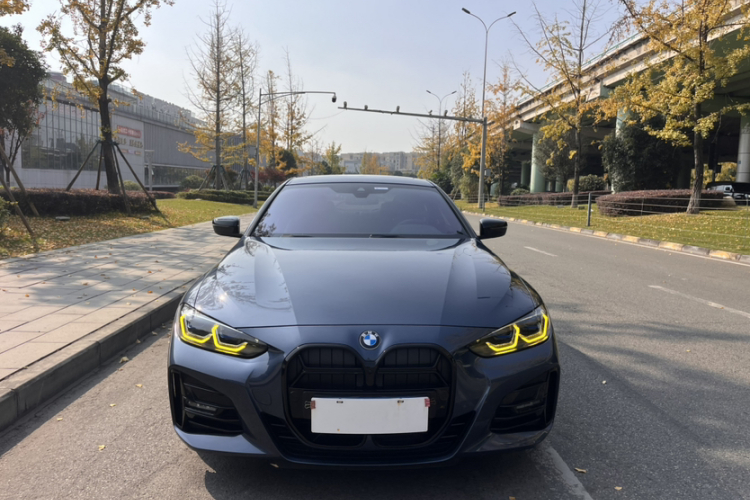 宝马4系 2022款 425i M运动曜夜套装车身外观6003