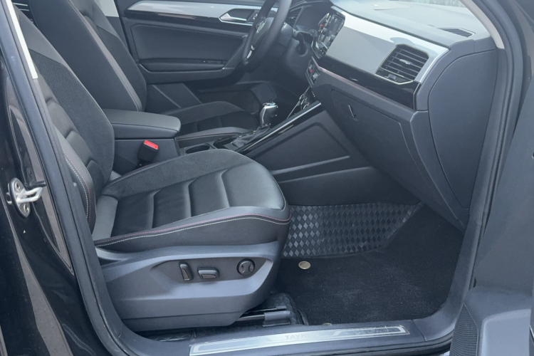 大众 探岳 2019款 330TSI 两驱豪华型 国VI局部细节41