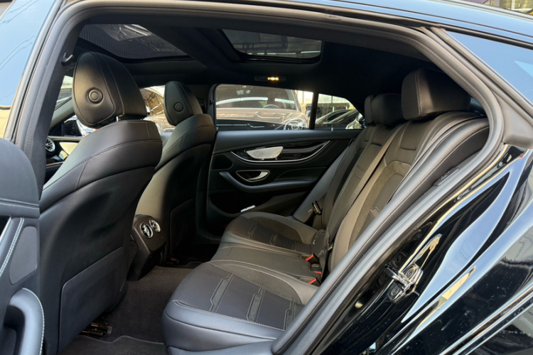 奔驰 2023款 AMG GT 50 四门跑车中控内饰7003