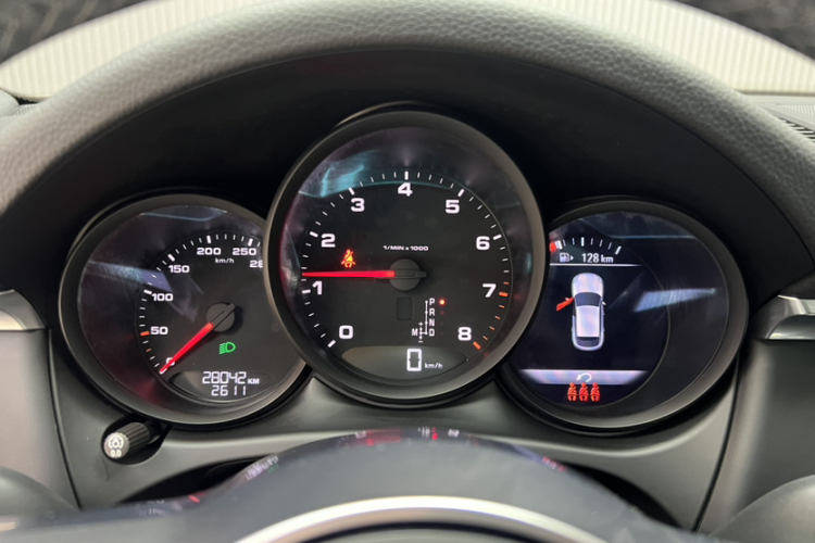 保时捷 2021款 Macan 2.0T中控内饰15