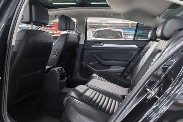 大众 迈腾 2018款 330TSI DSG 领先型中控内饰7006