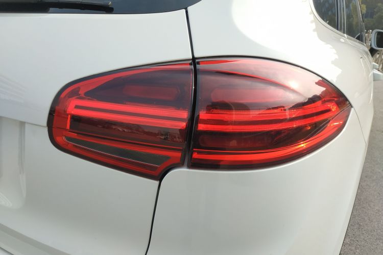 保时捷 2016款 Cayenne 3.0T车身外观6011