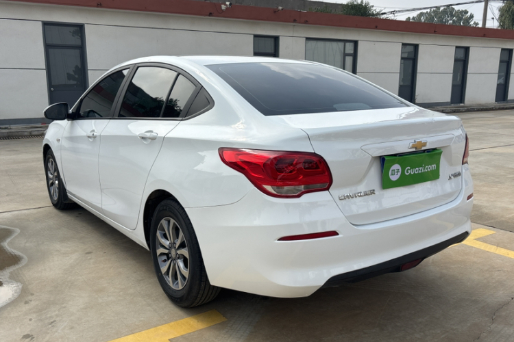 雪佛兰 科沃兹 2016款 1.5L 手动欣享版车身外观6005