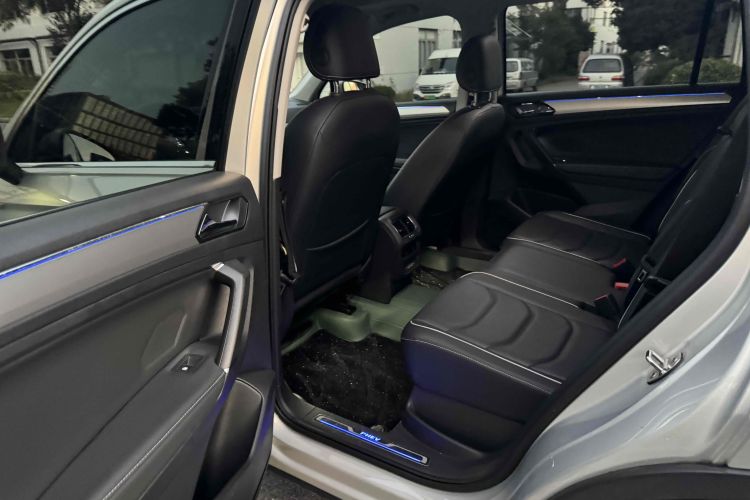 大众 途观L新能源 2019款 430PHEV 混动旗舰版中控内饰7011