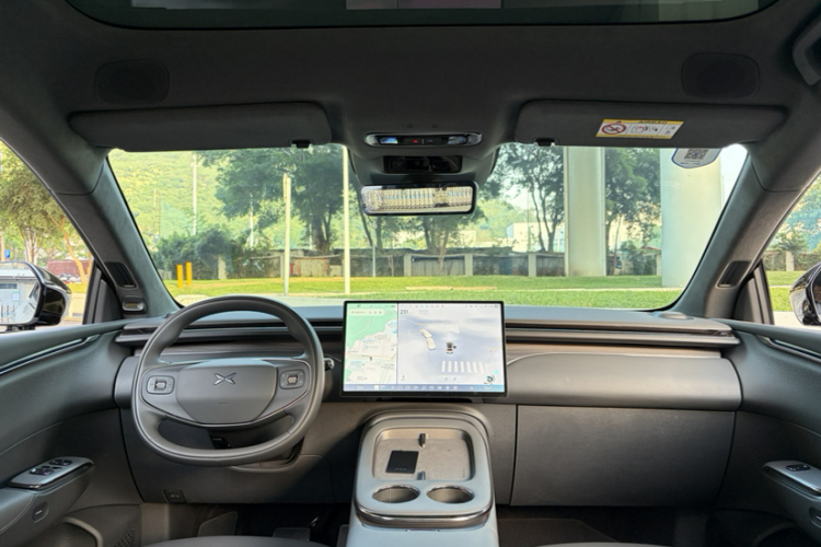 小鹏G7 2025款 702 超长续航 Ultra中控内饰7002