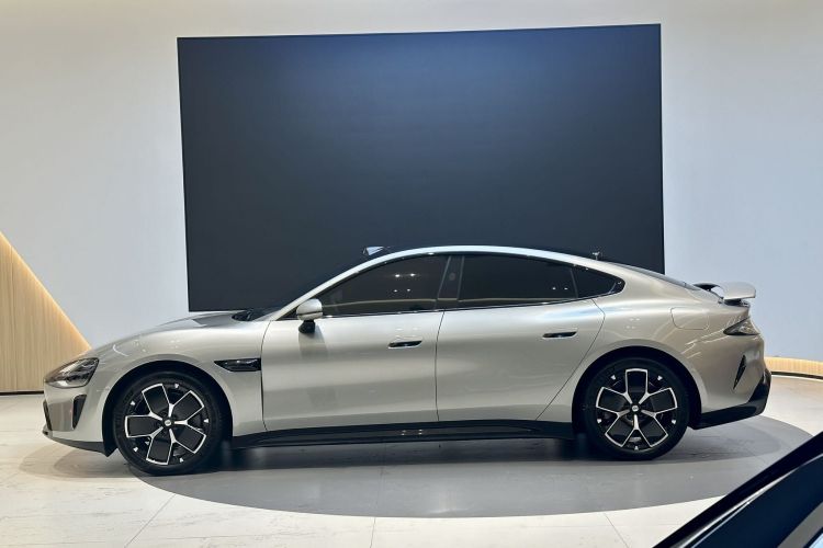 小米汽车 小米SU7 2024款 后驱超长续航高阶智驾Pro版车身外观6007