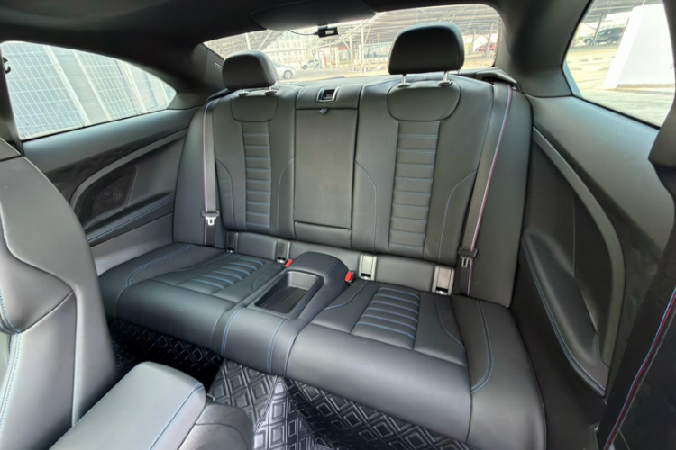 宝马2系(进口) 2023款 M240i中控内饰7003