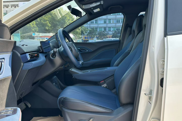 比亚迪 海鸥 2024款 荣耀版 305km 自由版中控内饰7002