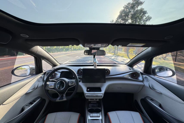 比亚迪 海豚 2021款 405km 时尚版中控内饰7003