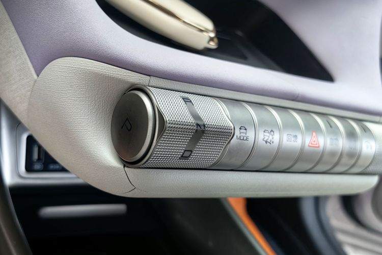 比亚迪 海豚 2023款 420km 时尚版中控内饰7007