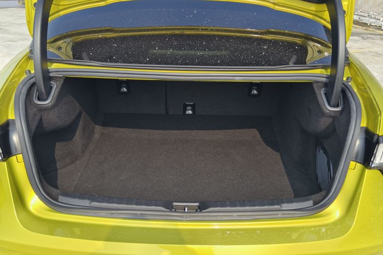 领克03 2020款 03+ 2.0TD 自动驭风版局部细节23