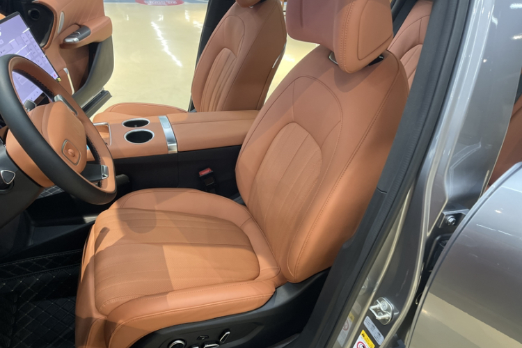 长安启源E07 2025款 增程 四驱 39kWh Max智驾版中控内饰7002