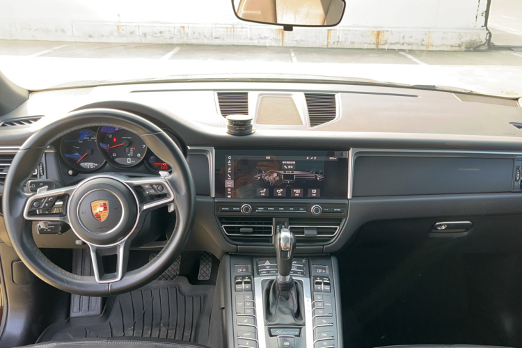 保时捷 2018款 Macan 2.0T中控内饰7004