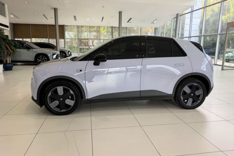 firefly萤火虫 2025款 发光版车身外观6002