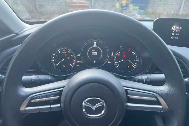 马自达3 昂克赛拉 2022款 2.0L 自动质擎版中控内饰15