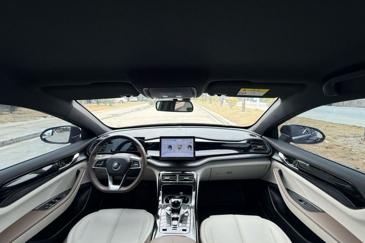 比亚迪 秦PLUS 2023款 冠军版 DM-i 55KM领先型中控内饰7003