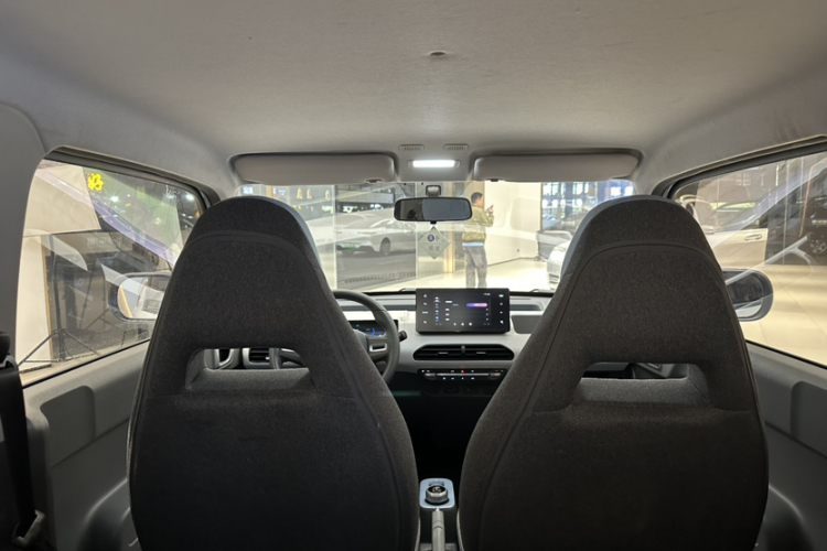 吉利银河 2024款 熊猫mini 200km 耐力熊局部细节23