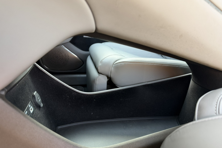 腾势N7 2023款 长续航性能Max版局部细节9003