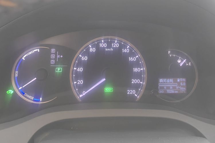 雷克萨斯CT 2017款 CT200h 精英版 单色 国V中控内饰15