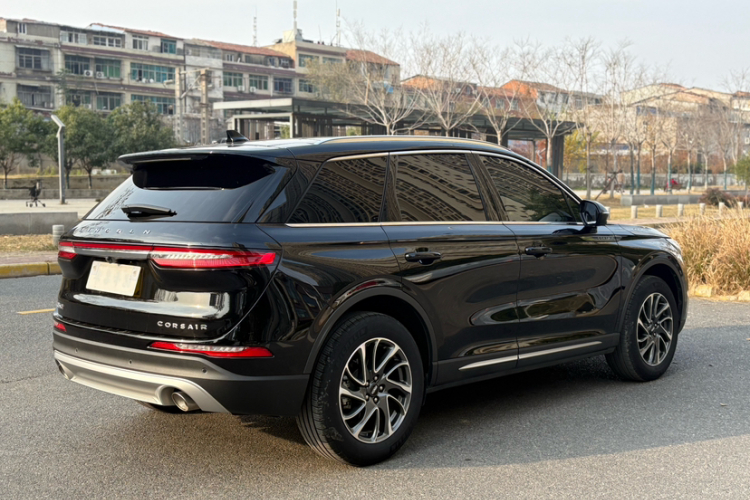 林肯 冒险家 2022款 改款 2.0T 两驱尊享版车身外观6008