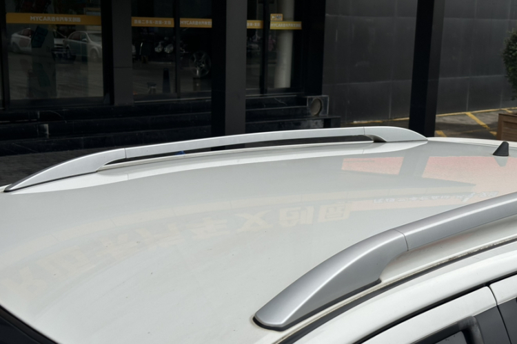 长城M4 2014款 1.5L 手动豪华型车身外观6004