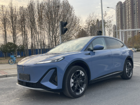 红旗天工06 2025款 660 四驱 智选版