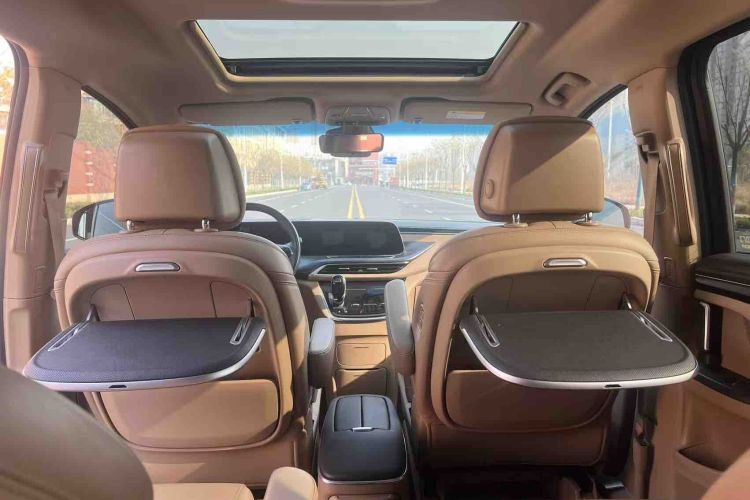 别克GL8 2021款 ES陆尊 653T 尊享型中控内饰7002