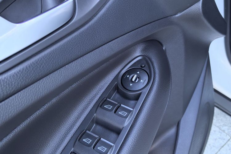 福特 翼虎 2017款 EcoBoost 245 四驱运动型局部细节9002