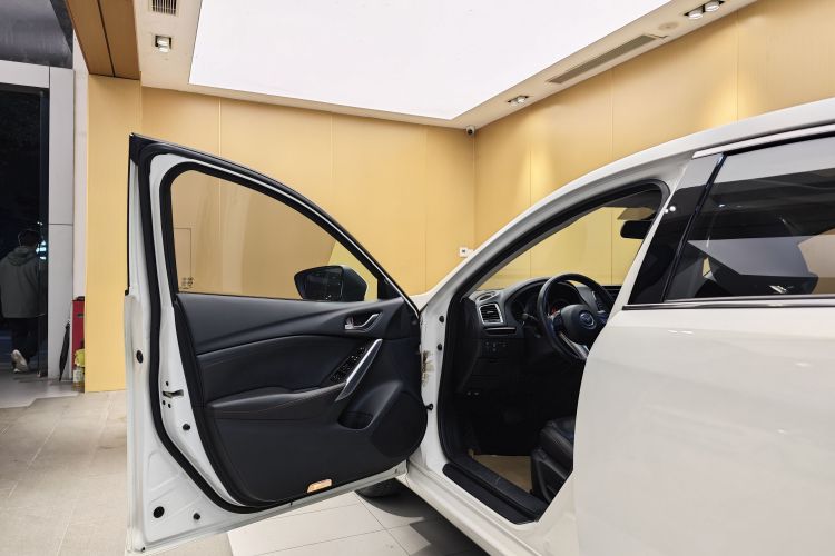 马自达 阿特兹 2015款 2.0L 蓝天尊贵版车身外观6003