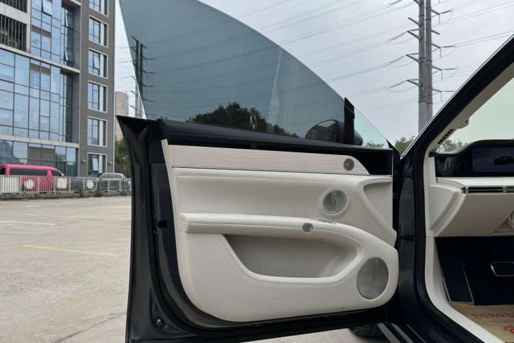 鸿蒙智行 享界S9 2024款 纯电 Ultra 四驱旗舰版中控内饰7005