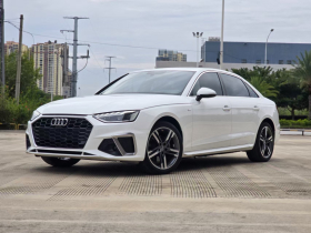 奥迪A4L 2020款 40 TFSI 豪华动感型