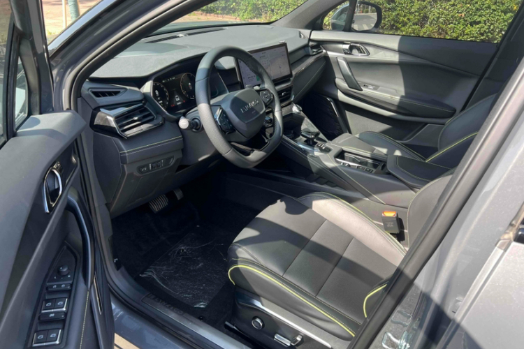 领克06 2023款 Remix 1.5T 劲Halo中控内饰7007