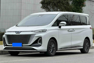 奔腾M9 2023款 2.0T 尊享型