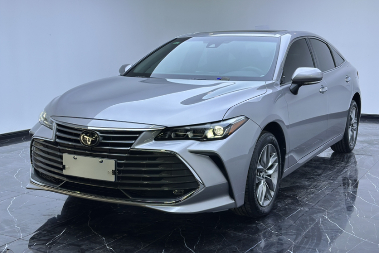 丰田 亚洲龙 2019款 2.0L 豪华版 国VI车身外观1