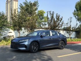 比亚迪 海豹06新能源 2024款 DM-i 120KM尊荣型