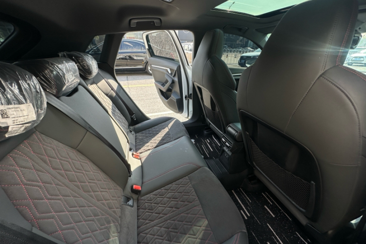 奥迪A3 2024款 Sportback 35 TFSI 豪华运动型中控内饰7007