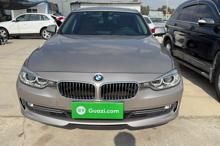 宝马3系 2015款 320Li 豪华设计套装车身外观6001