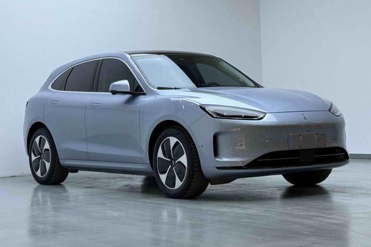 鸿蒙智行 问界M5 2022款 纯电后驱标准版车身外观6002