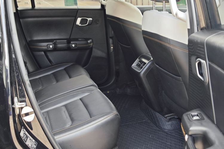 北京BJ30 2024款 1.5T 魔核电驱进阶版中控内饰7003