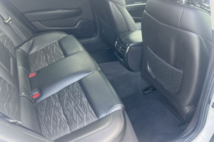 凯迪拉克ATS-L 2017款 28T 技术型中控内饰7004