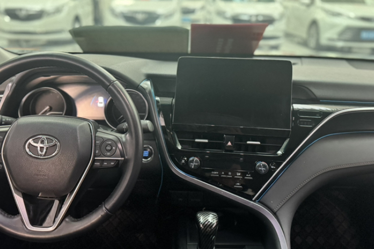 丰田 凯美瑞 2021款 2.0G 豪华版中控内饰7006