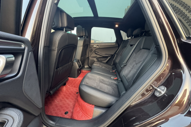 保时捷 2018款 Macan 2.0T中控内饰7007