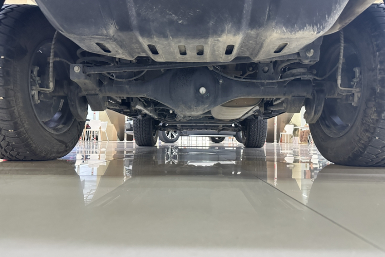 北京BJ40 2024款 2.0T 城市猎人荣耀版局部细节9003