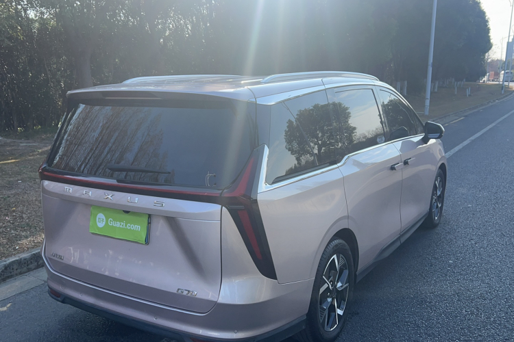 上汽大通MAXUS 大通G70 2024款 2.0T 自动旗舰版 7座车身外观6007