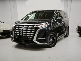 腾势D9 2022款 DM-i 970 四驱尊荣型