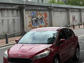 福特 福克斯 2015款 两厢 1.6L 自动舒适型