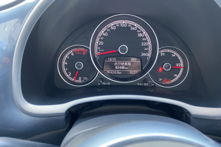 大众 甲壳虫 2017款 280TSI 纵乐版中控内饰15