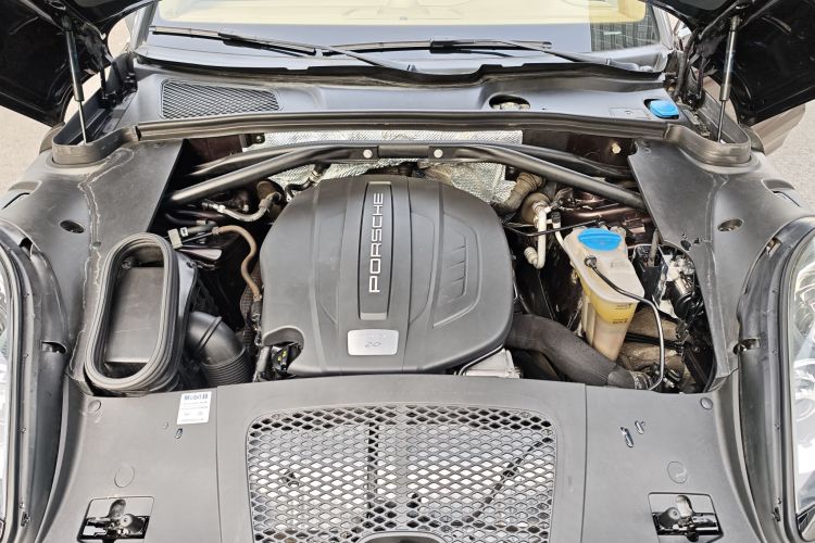 保时捷 2014款 Macan 2.0T中控内饰7013